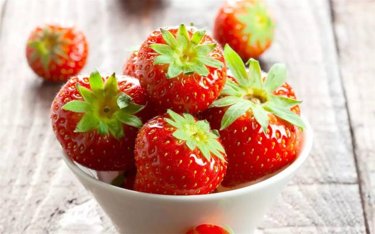 草莓1.jpeg