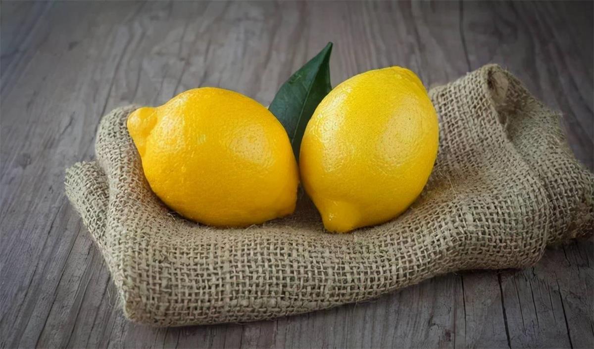 柠檬2.jpeg